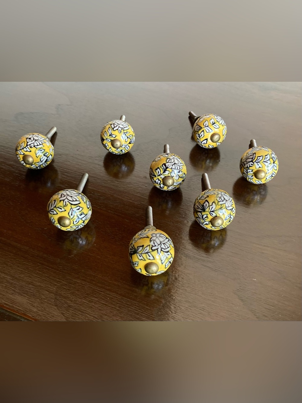Decorative Ceramic Knobs in Yellow, White & Black Floral Pattern Set of 8 (NWOT) - Picture 6 of 10